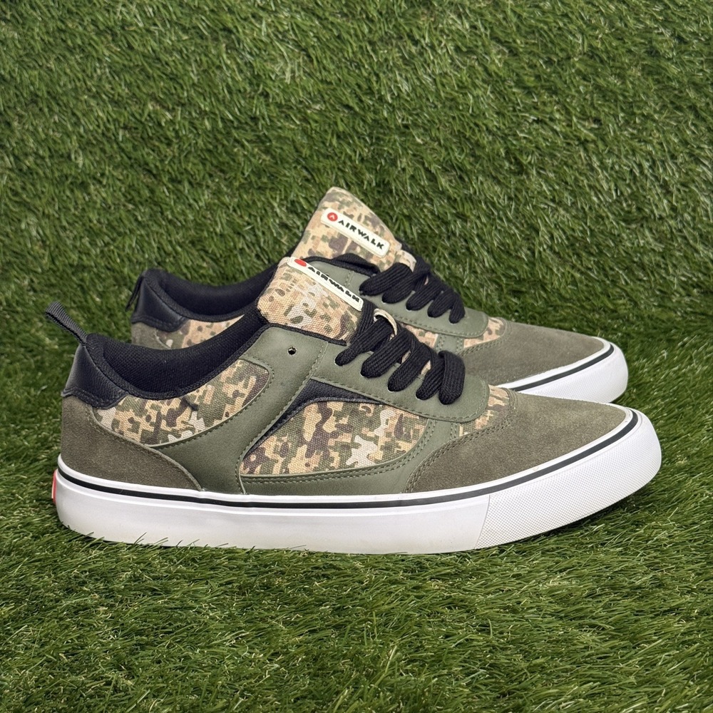 Airwalk Huntington Sneakers Boys Camo Olive Green Suede Sz 11 MNAK23ES014
